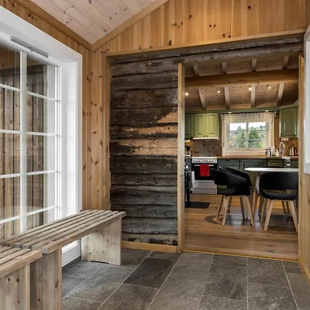 Unique Mountain Retreat In Tatil Evi